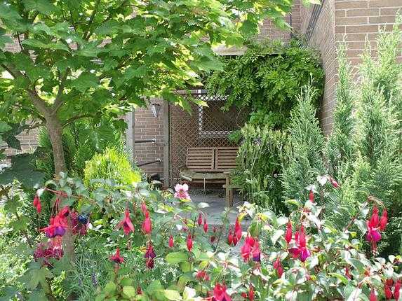 Lansdowne Hill Care Home cover