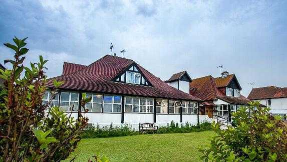 Grenham Bay Court cover